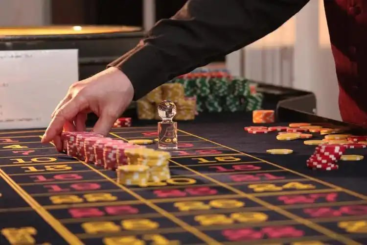 Live Bingo Room မြန်မာ ကစားသူများ Real Time Chat